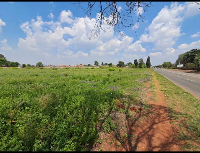 16,166M² VACANT LAND TO LET IN KOOKRUS